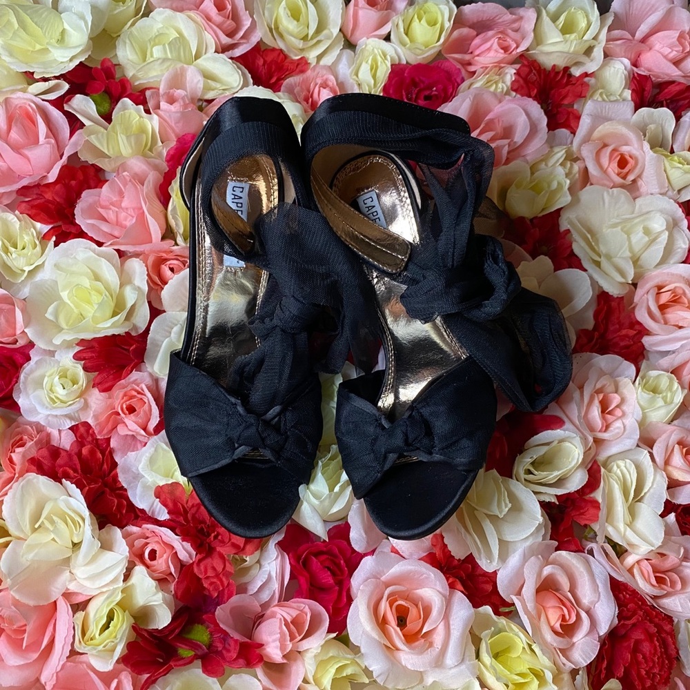 ¡NEW! Black Heel with Mesh Ribbon Ankle Tie